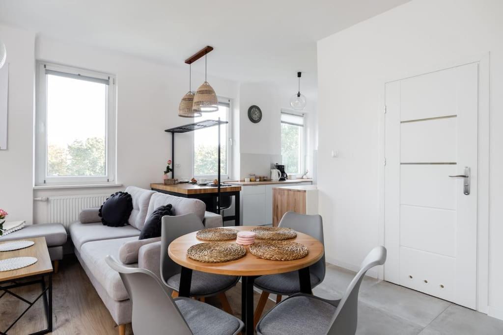 Ciche Studio, Blisko Metra Politechnika, Parking Apartment วอร์ซอ ภายนอก รูปภาพ